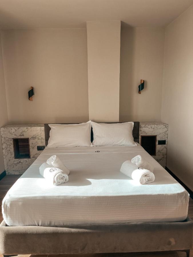 Gogo'S Boutique Hotel Dhërmi Екстериор снимка